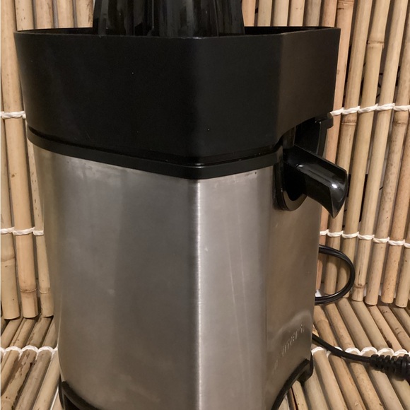 CUISINART Citrus Juicer EUC easy clean easy use pulp control low pulp - Picture 6 of 8
